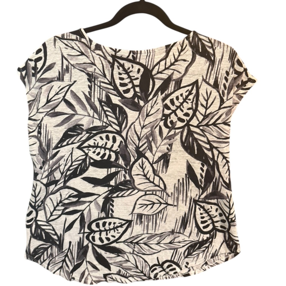 Tahari Women L Black White Tropical Leaf Print 100% Linen Knit Cap Sleeve Top - Picture 4 of 7